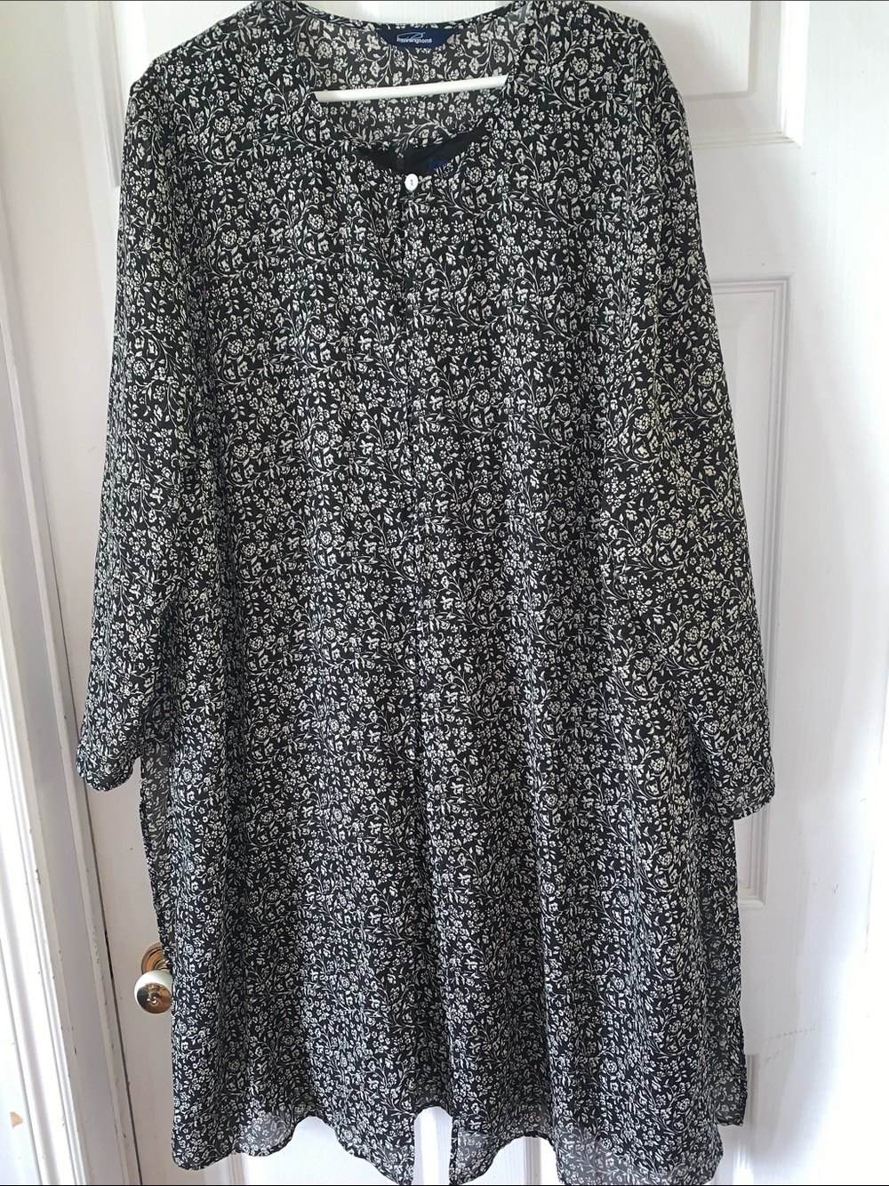 Penningtons 2PC Black and White Floral Dress with Coordinated Jacket.